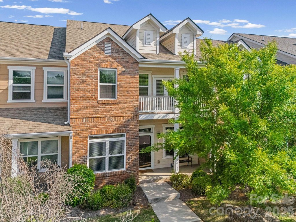 204 Overstone Court
