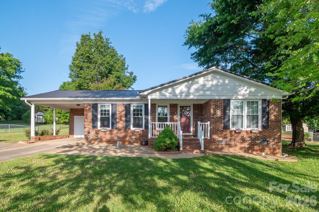 111 Southglenn Drive