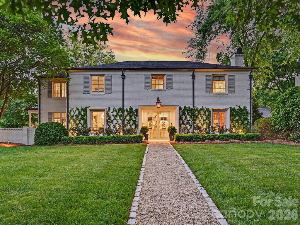 2228 Wellesley Avenue