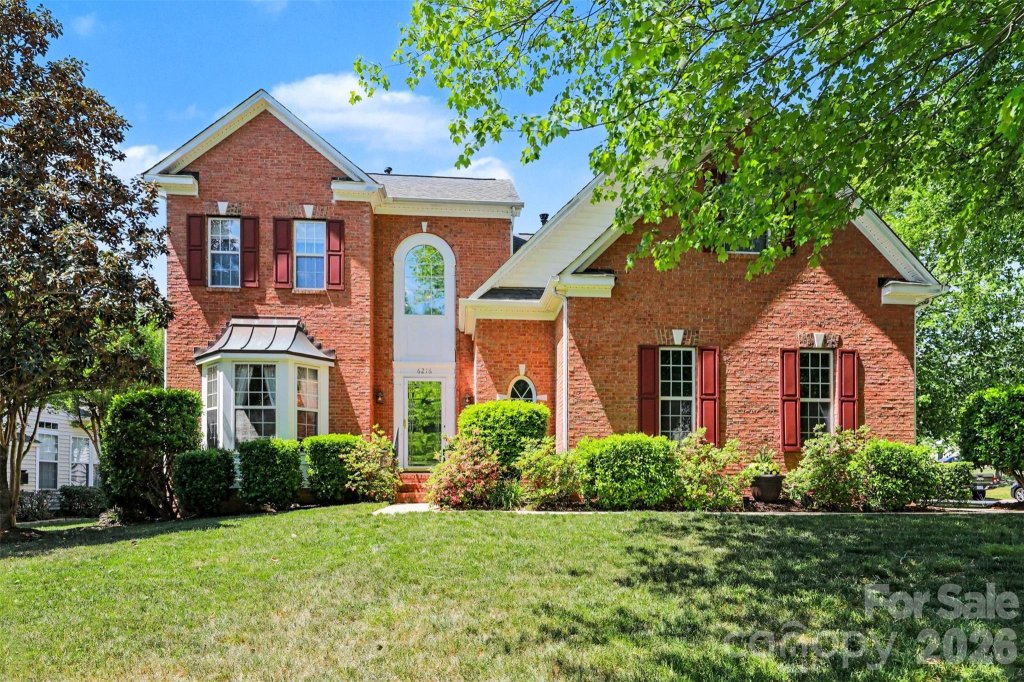 6216 Creek Breeze Road