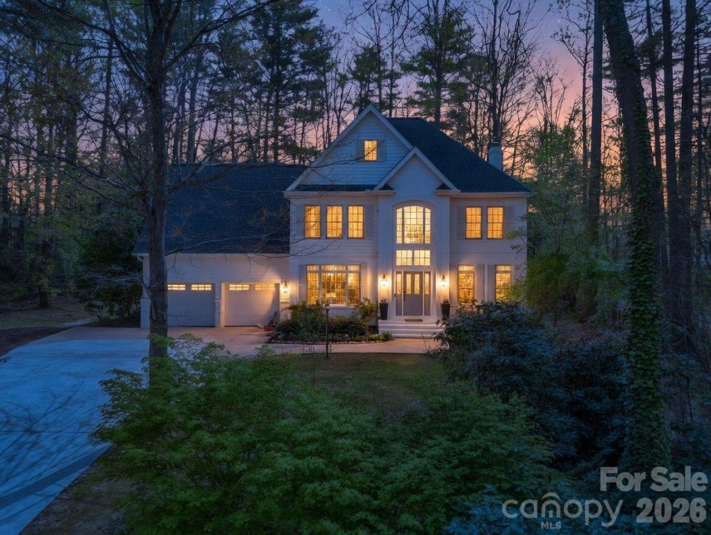 311 Red Fox Circle