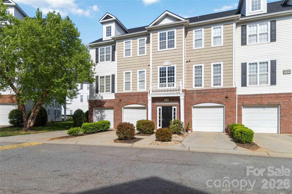 6432 Park Pond Drive