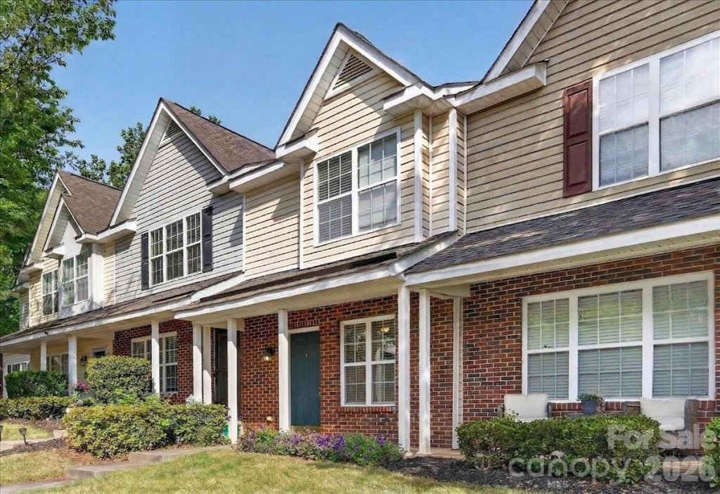 17035 Turning Stick Court