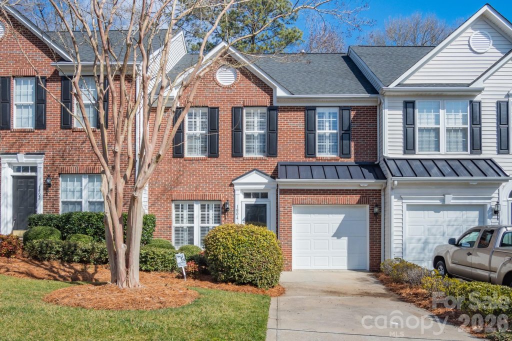 1804 Robinwood Village Drive