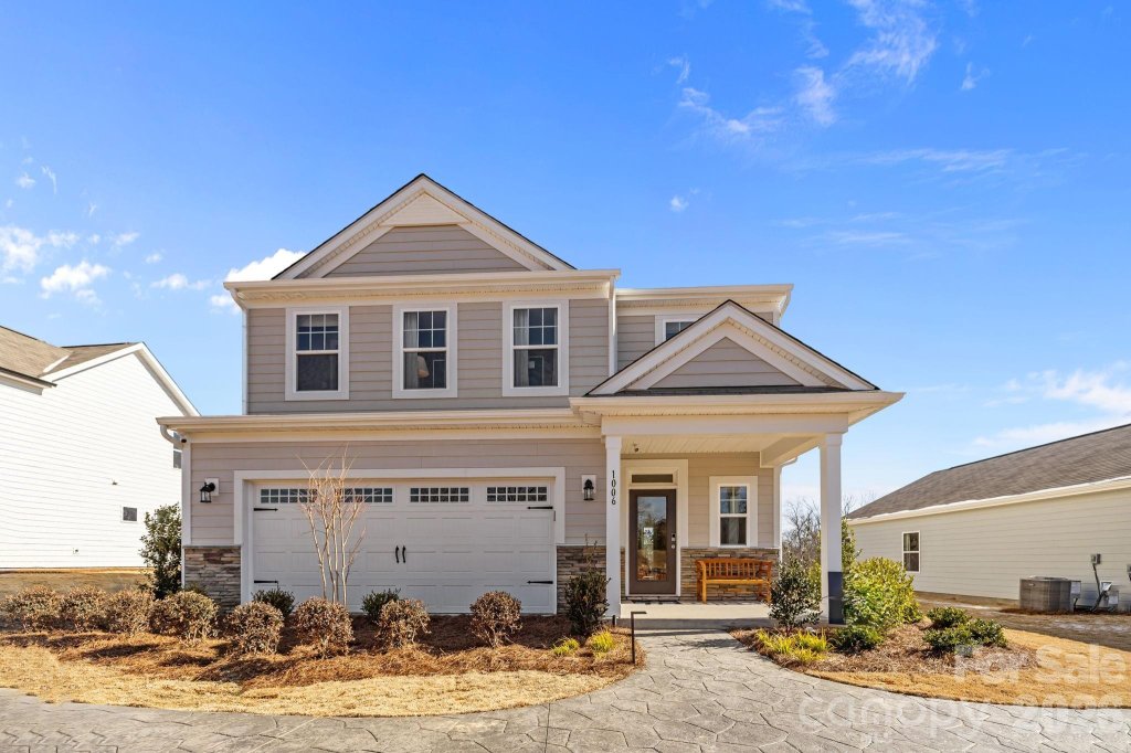 1039 Rocking Horse Road