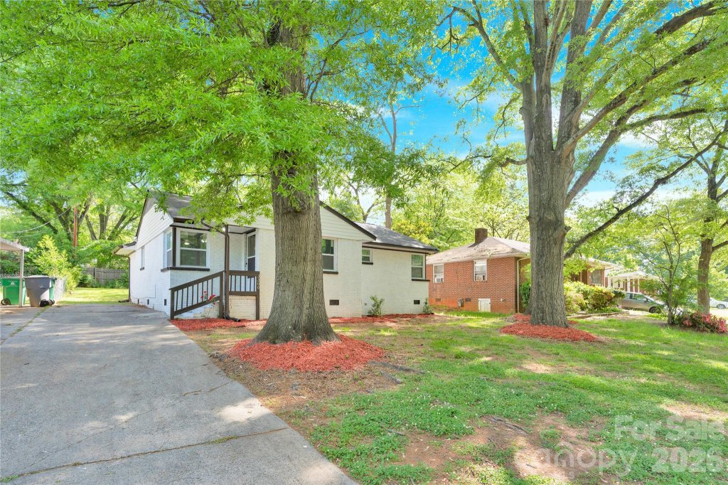3300 Bonaire Drive