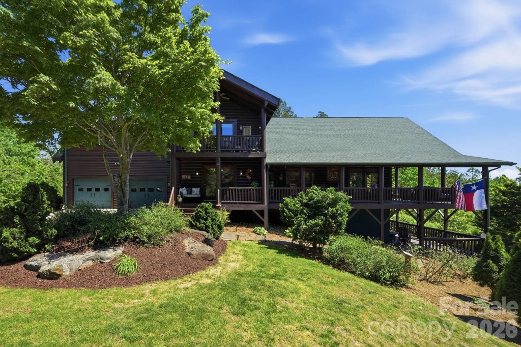 High Peak Mountain Estates, Morganton community