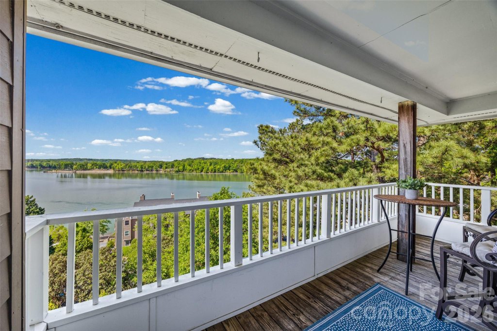 9709 Emerald Point Drive