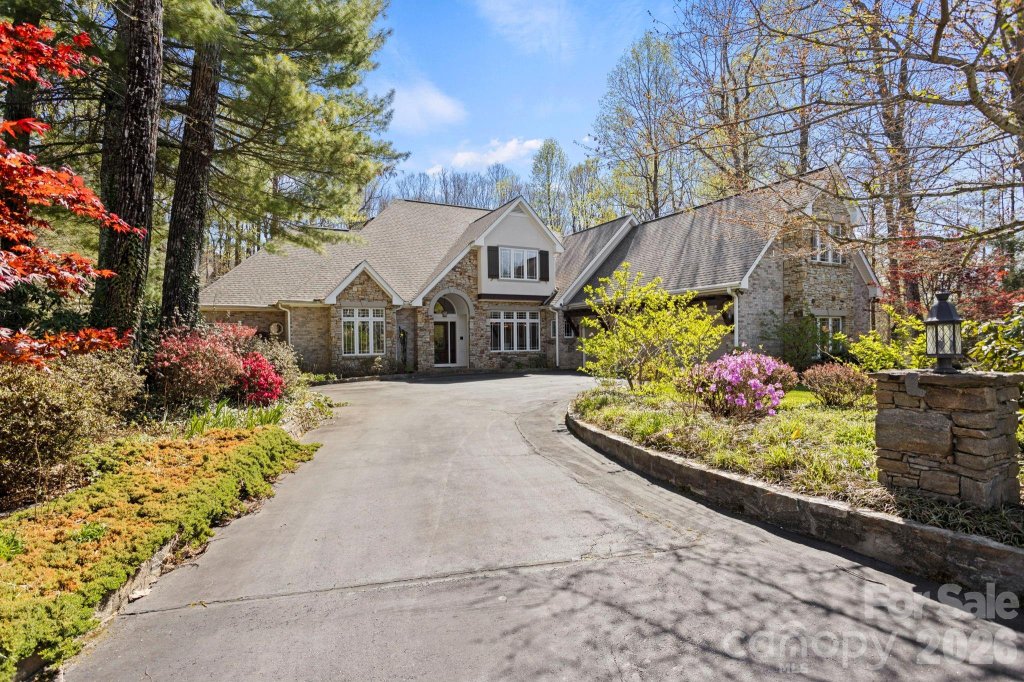 Kenmure, Flat Rock community