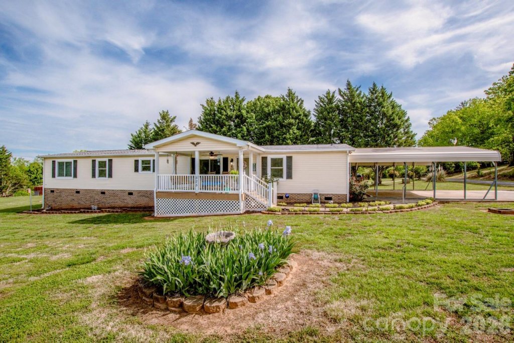 525 Mountain Meadows Drive