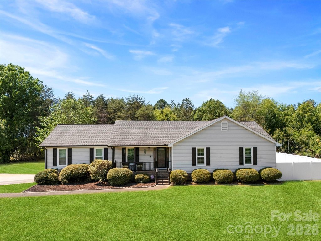 Cross Creek, Cherryville community