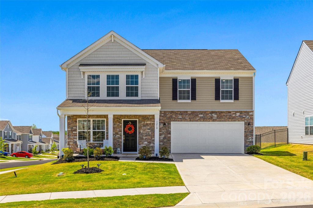 1210 Old Fort Drive