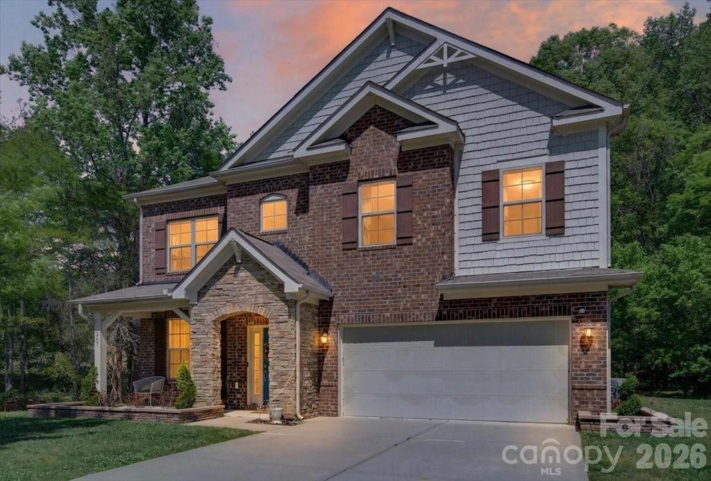 Pleasant Oaks, Concord community
