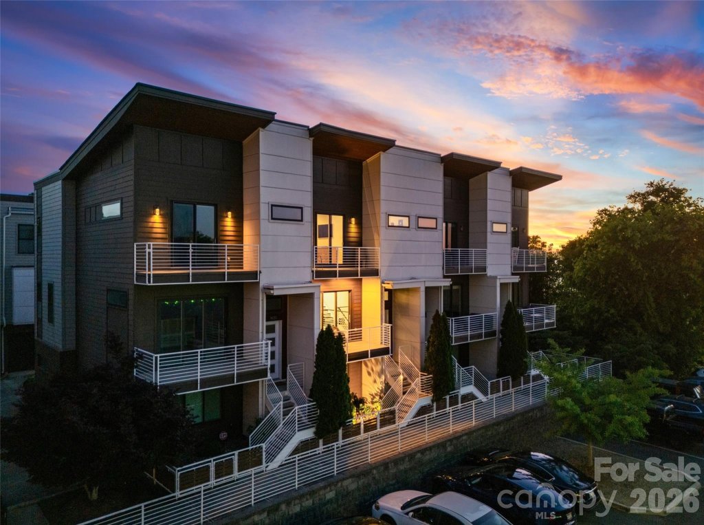 1428 S Church Street