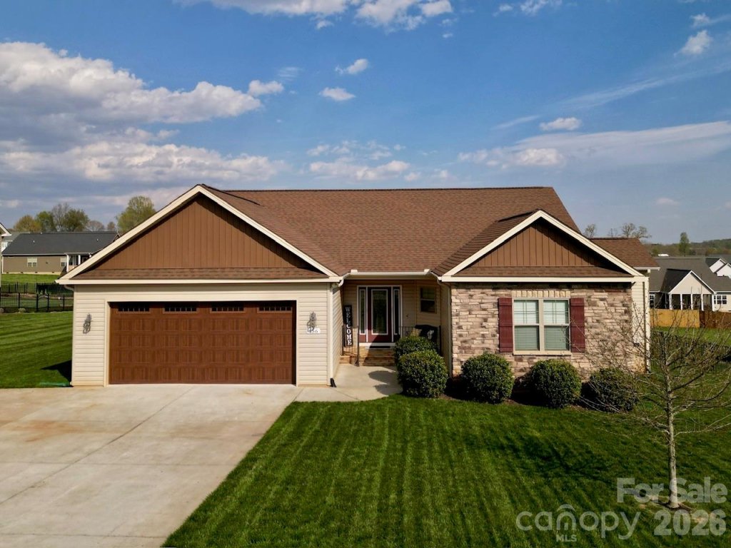 156 Greythorn Drive