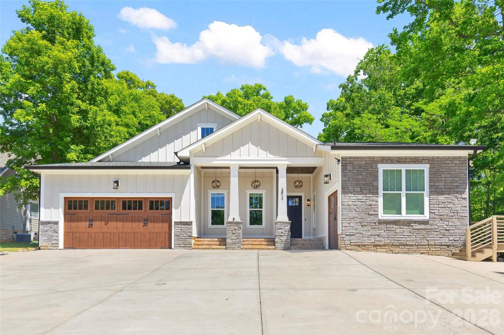 2917 Lake Shore Road