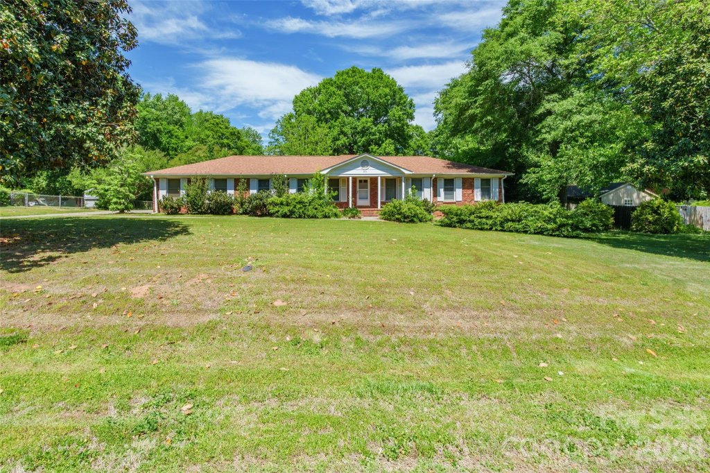 2506 Colebrook Drive