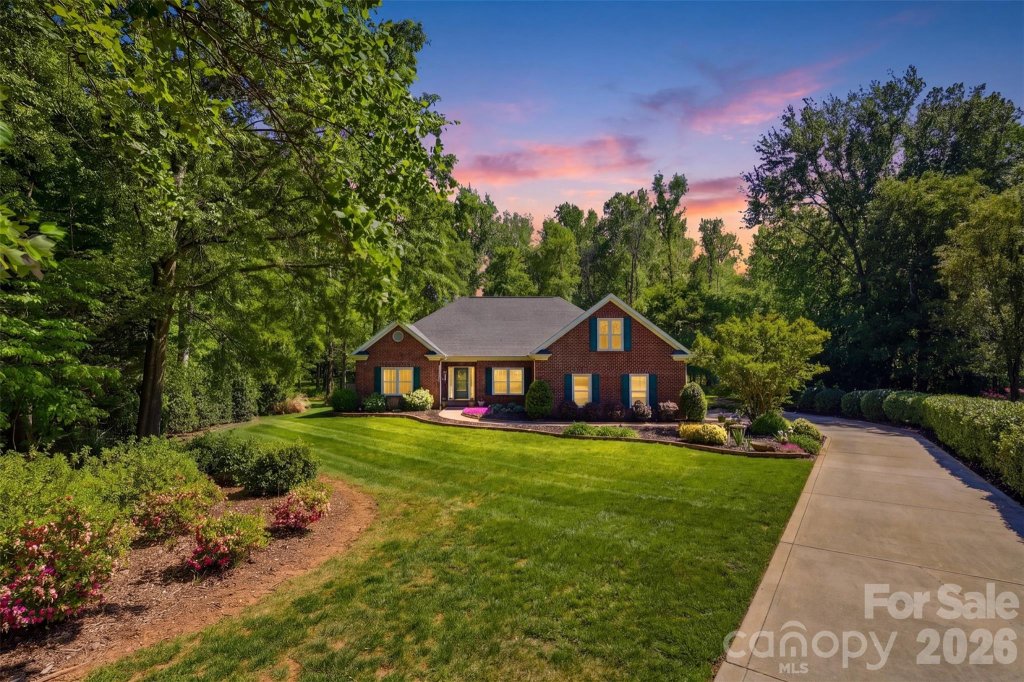 9806 Hofstra Court