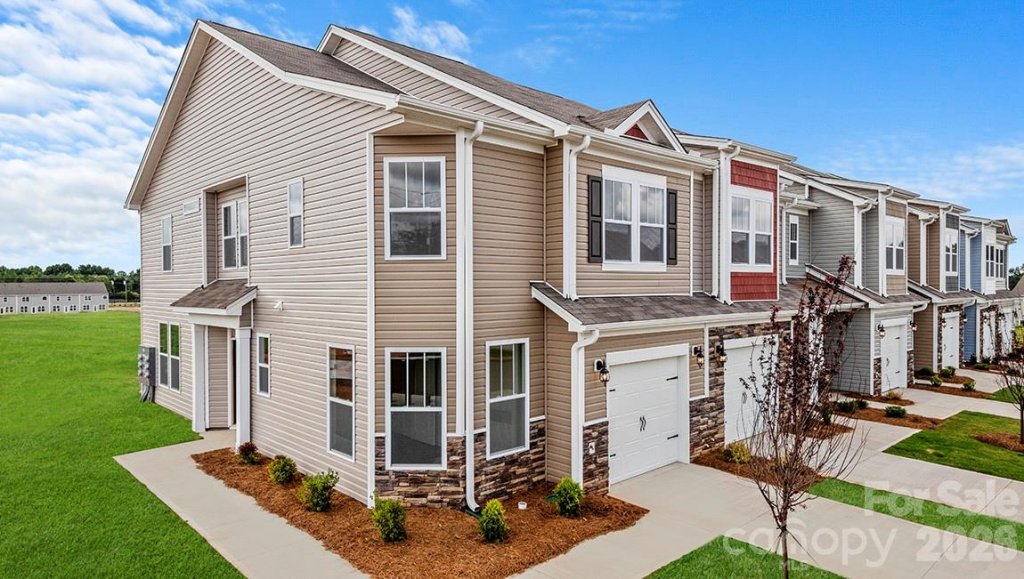 388 Creekview Road
