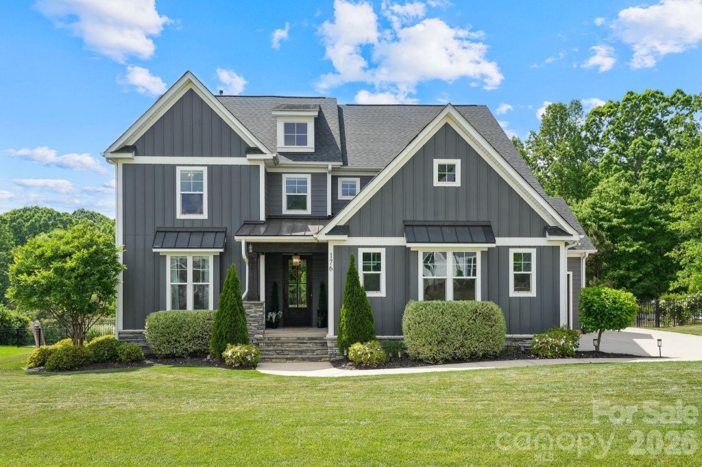 Hidden Meadows, Mooresville community