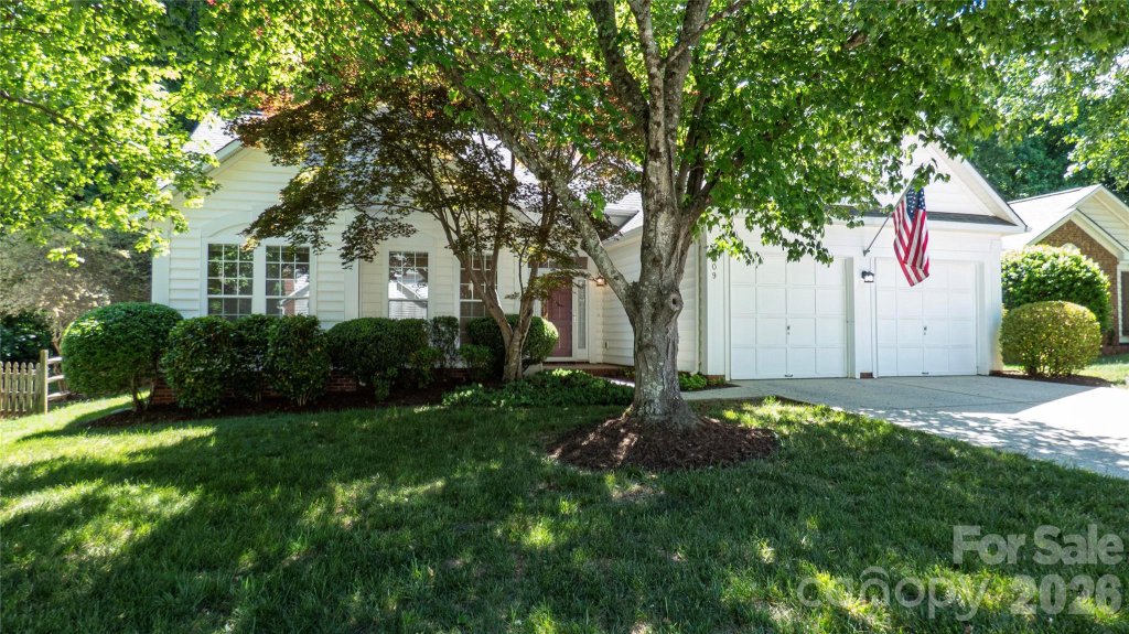 6009 Skyline Drive