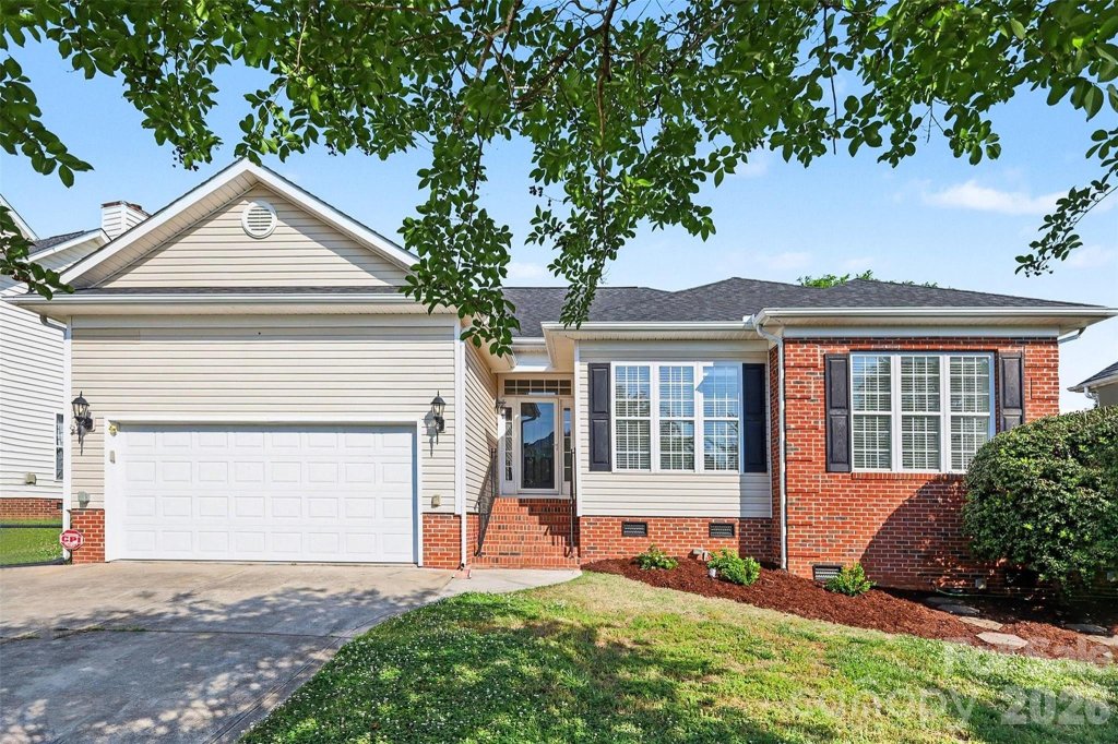 208 Riverfront Parkway
