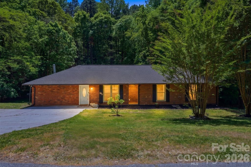 125 Mimosa Road