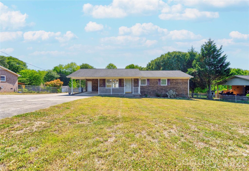 508 Lee Drive
