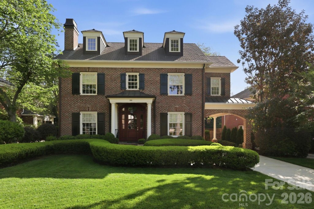 309 Hempstead Place