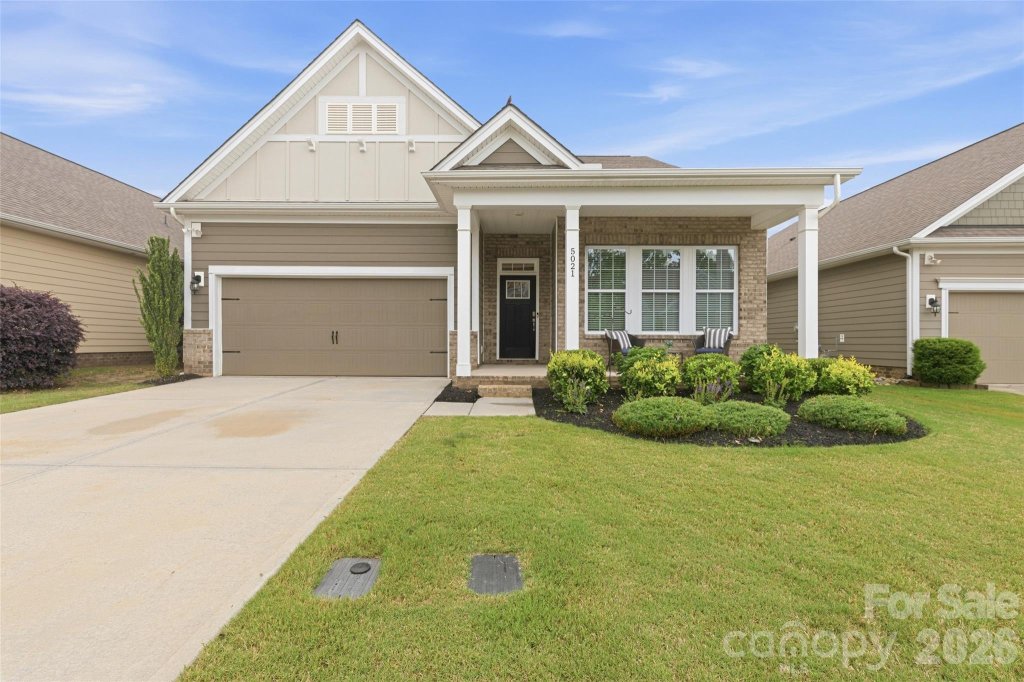 5021 Lydney Circle