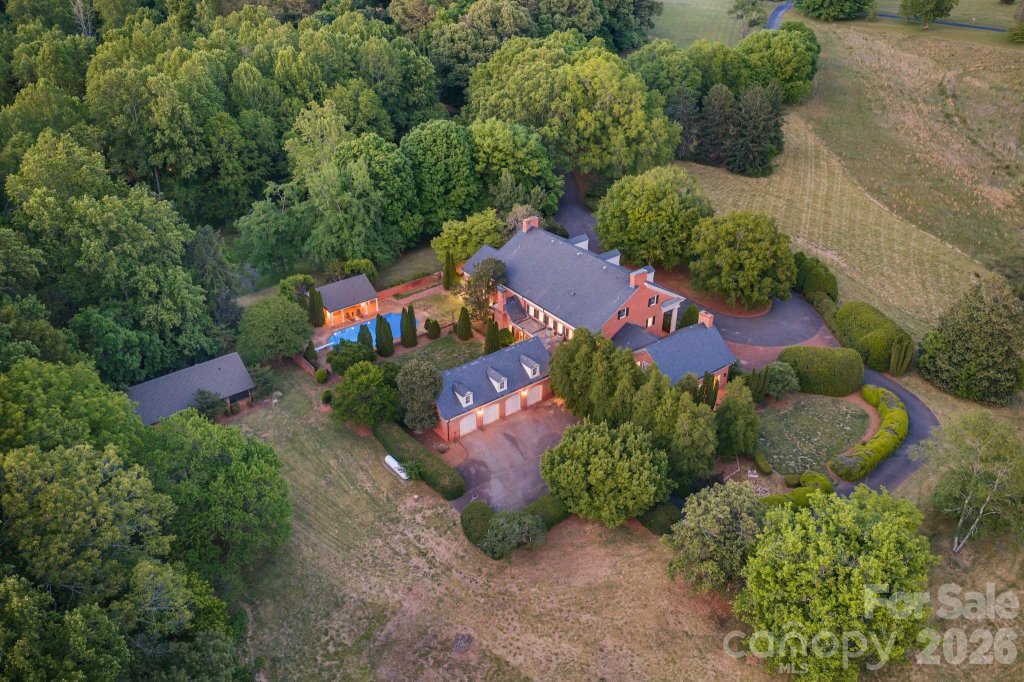1486 Knolls Drive