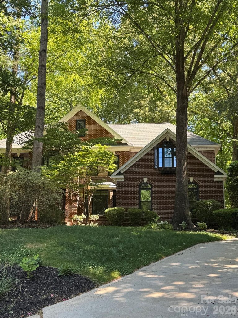 3109 Shady Knoll Court