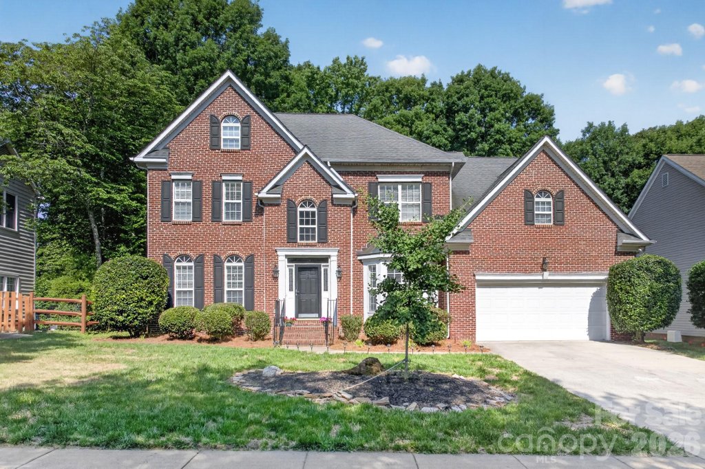 Kingston Forest, Charlotte community