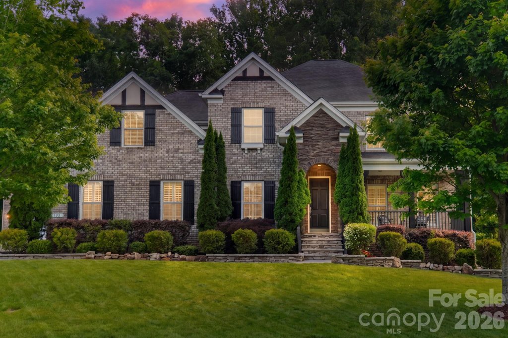 302 Tallow Tree Court