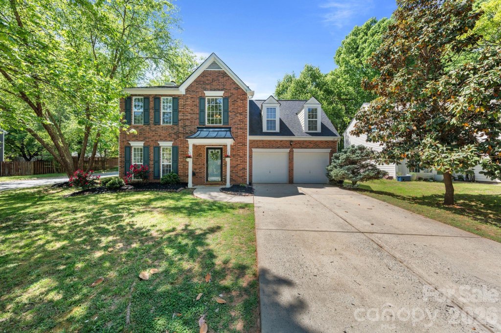 Henderson Park, Huntersville community