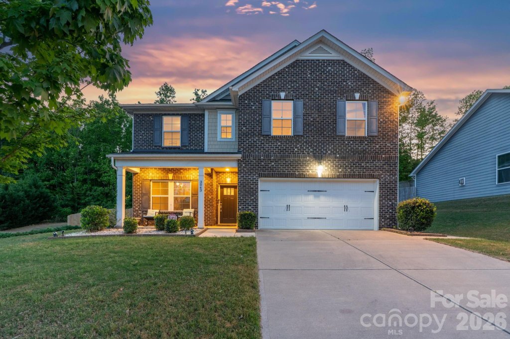 3043 Carriage Oak Way