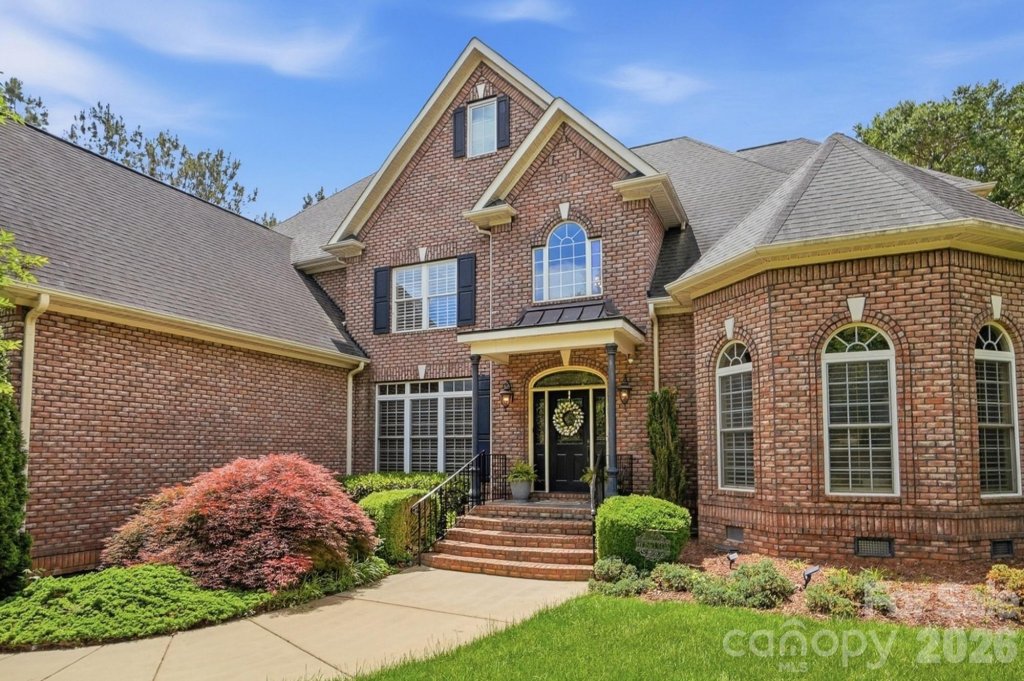1020 Rolling Park Lane