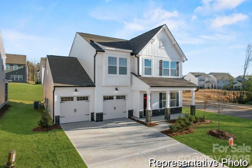 275 Gray Wolf Street