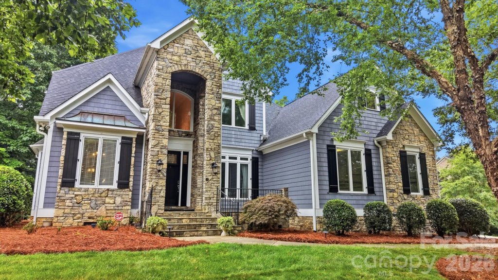 221 Whiterock Drive
