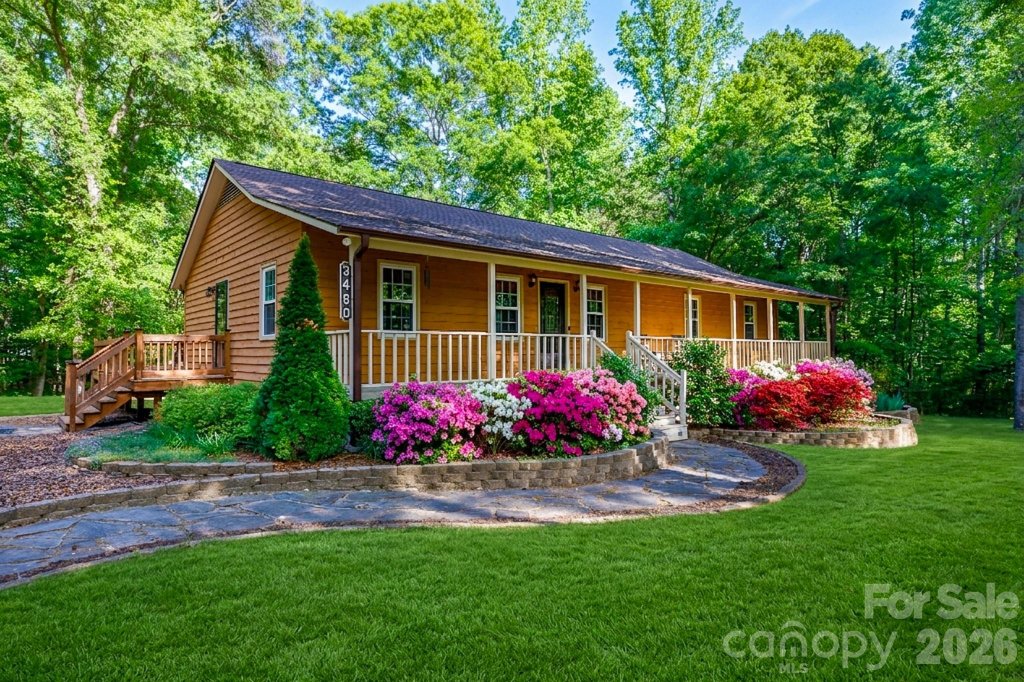 Autumn Lake, Rock Hill community