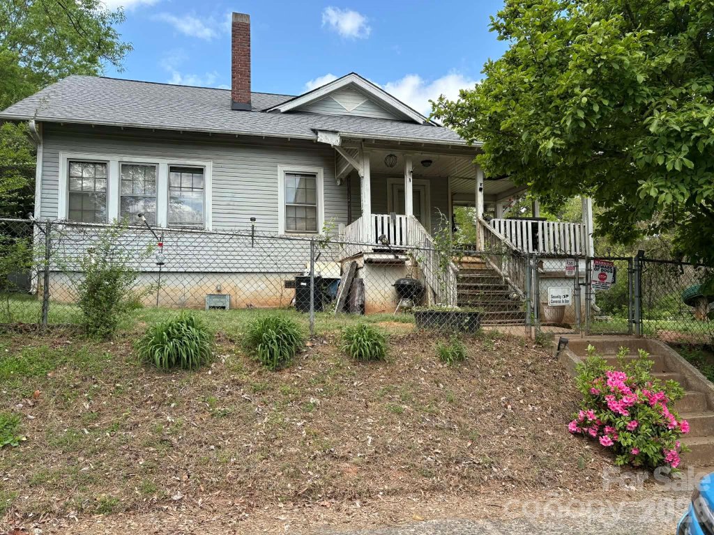 2 Graham Street