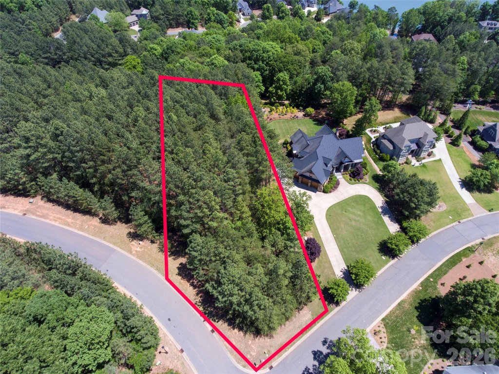 5017 Hermitage Court