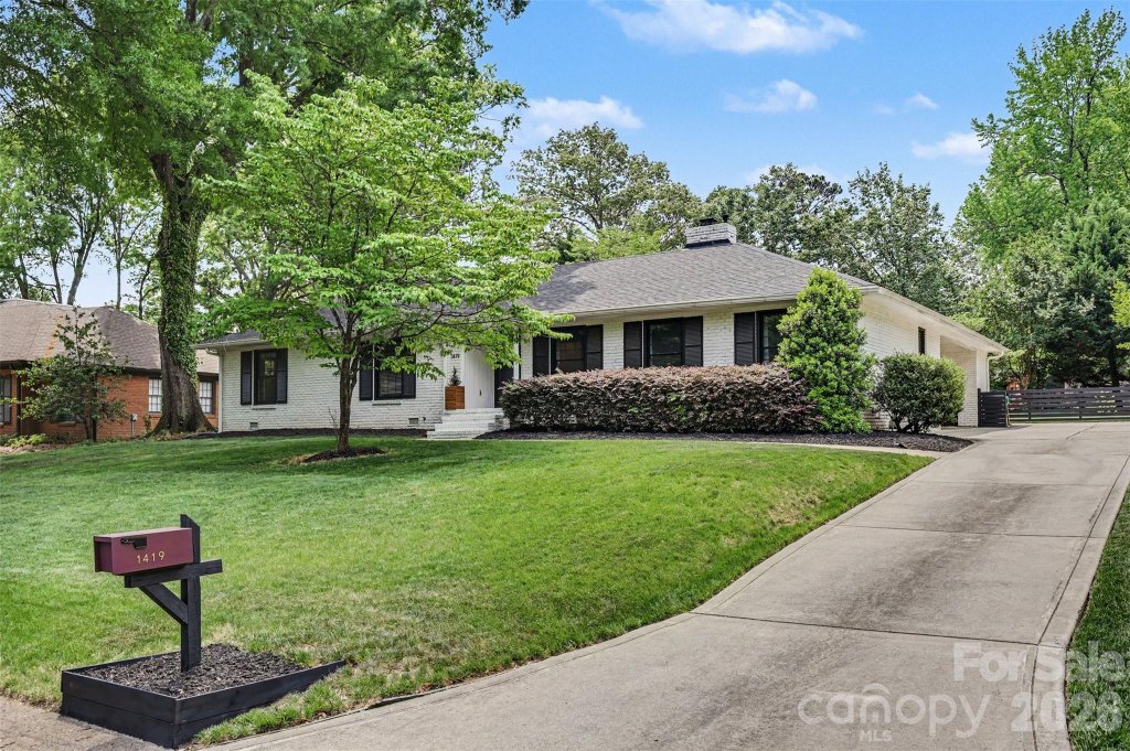 1419 Redcoat Drive