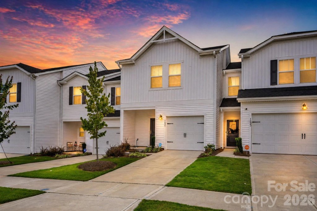 1021 Plumcrest Drive