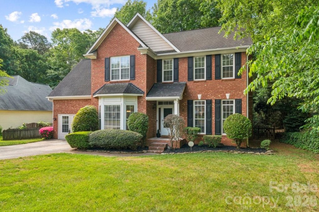 2040 Swaim Drive