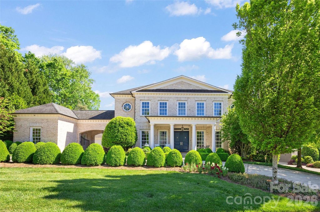 Stonegate, Charlotte community