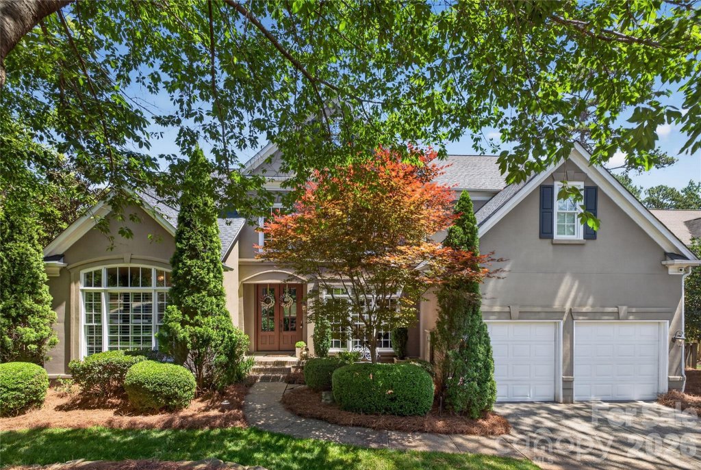 7331 Versailles Lane