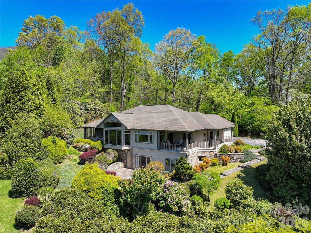 Laurel Ridge, Waynesville community