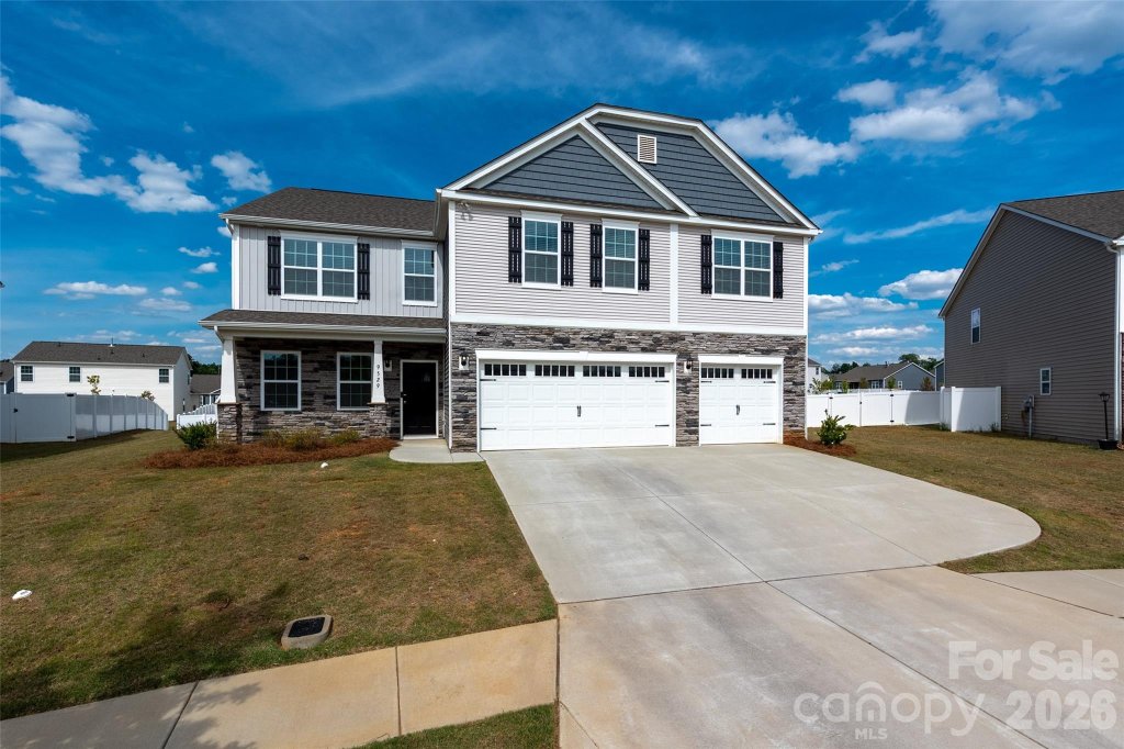 Nolen Farm, Gastonia community