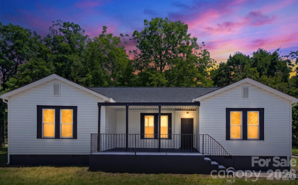 Carr Heights, Charlotte community